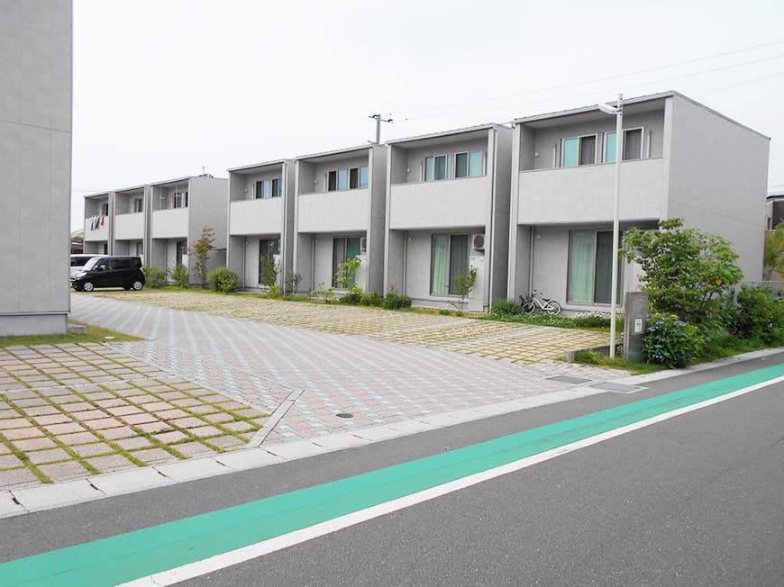 ワカサ有限会社|事例05|戸建てマンション新築工事